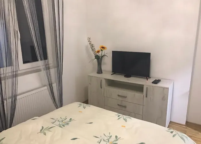 M&g Lux Apartamento Bijeljina