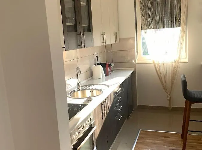 M&g Lux Apartamento Bijeljina